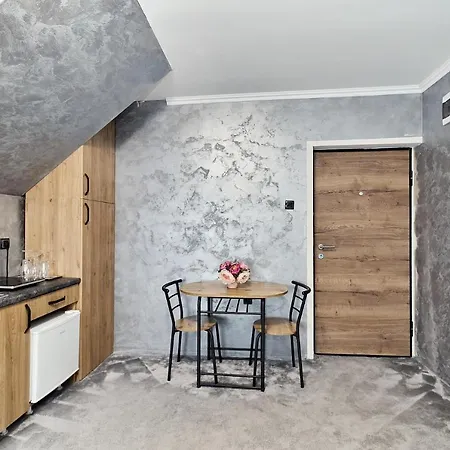 Room * Novi Sad